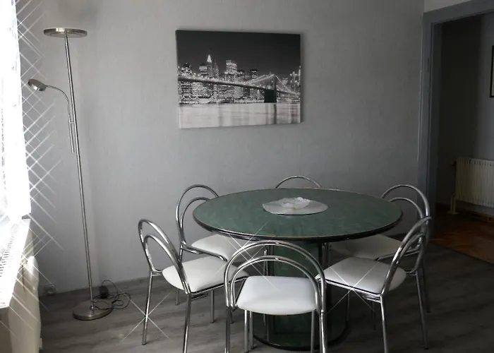 Maison Mia Nonna Avec Garage Et Cour Holiday home *