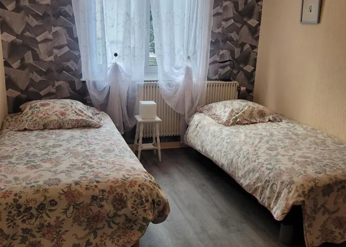 Holiday home Maison Mia Nonna Avec Garage Et Cour Kaltenhouse